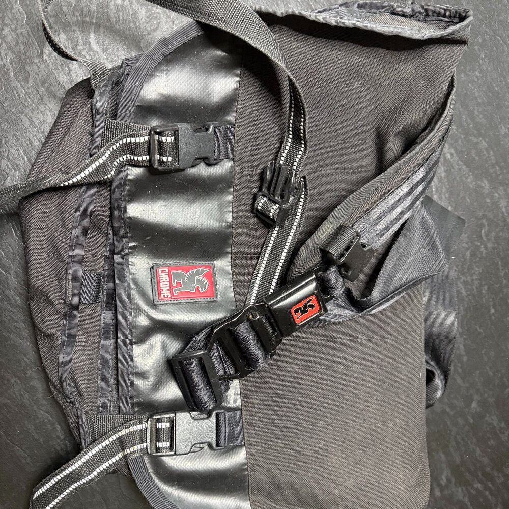 Chrome messenger bag